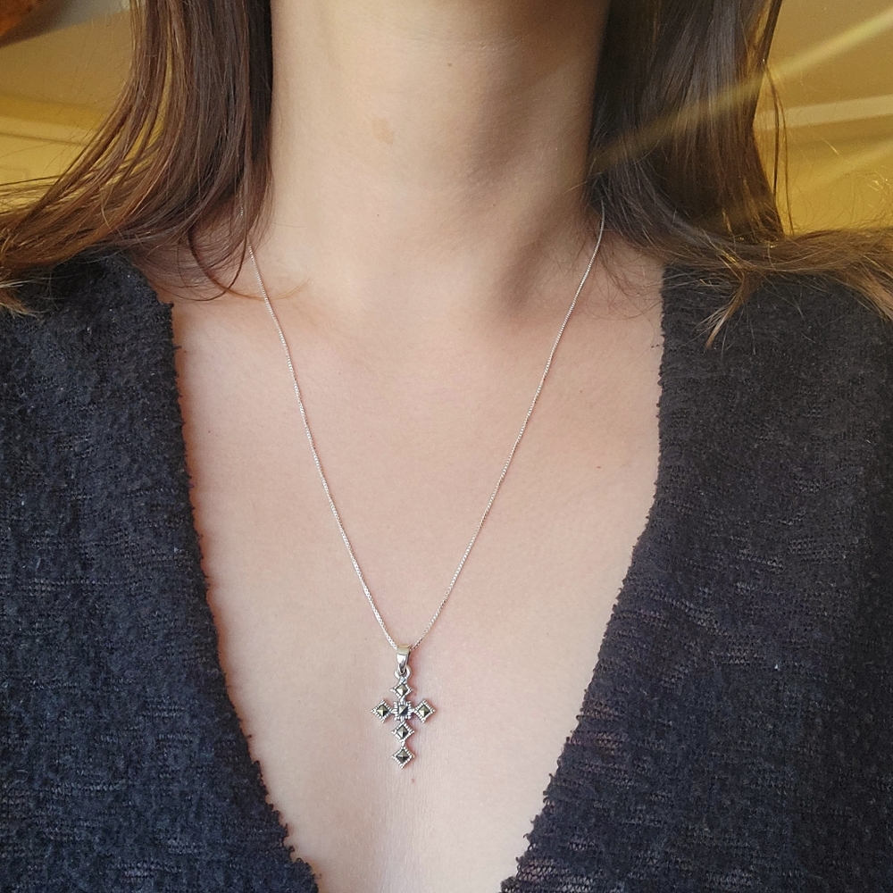 New Solid 925 Sterling Silver Ornate Marcasite Cr… - image 8